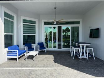 Artificial grass balcony installation