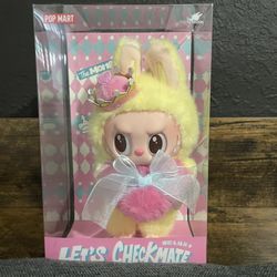 The monsters let’s checkmate queen open box labubu