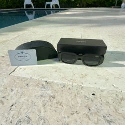 Prada Sunglasses 49 mm - Black Frame & Lens 