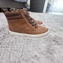 New cat and Jack boys boot/dress shoes 11 K