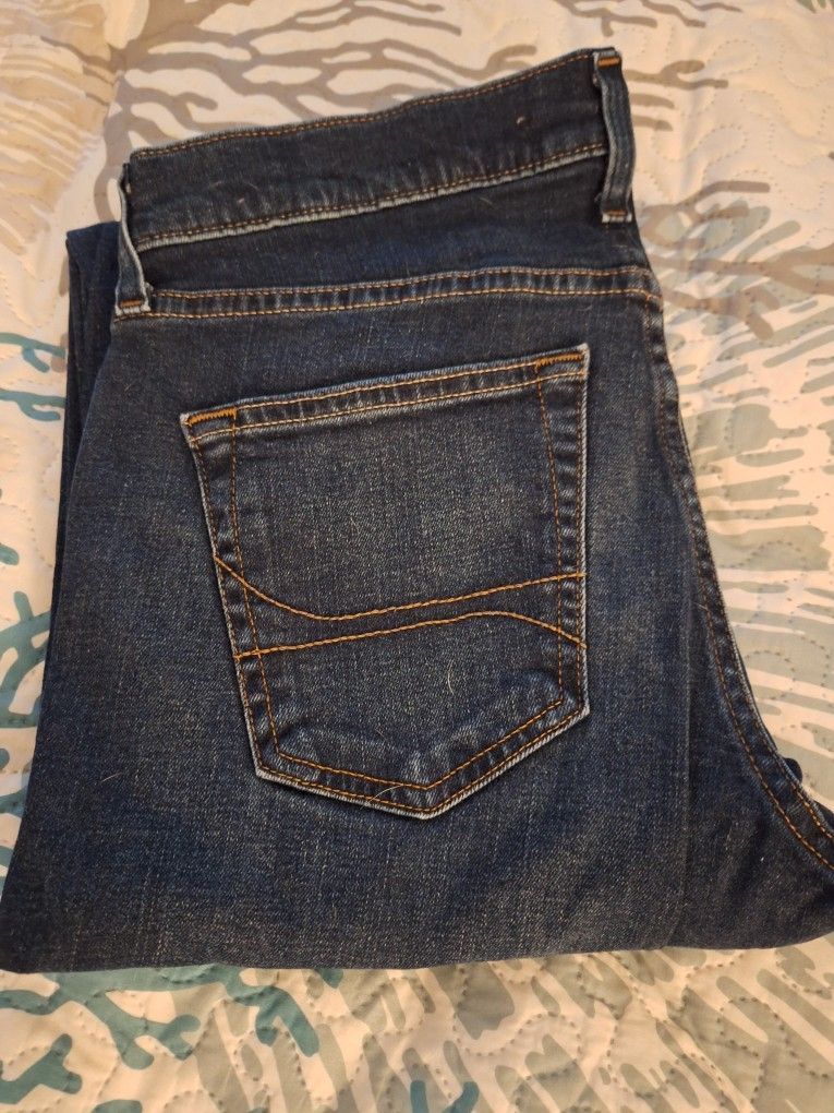 Hollister 29/32 Mens OR Womens Jeans
