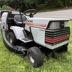 Craftsman Lawn Tractor 