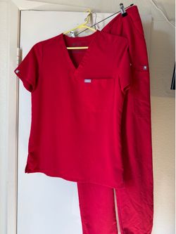 Women figs scrub set red