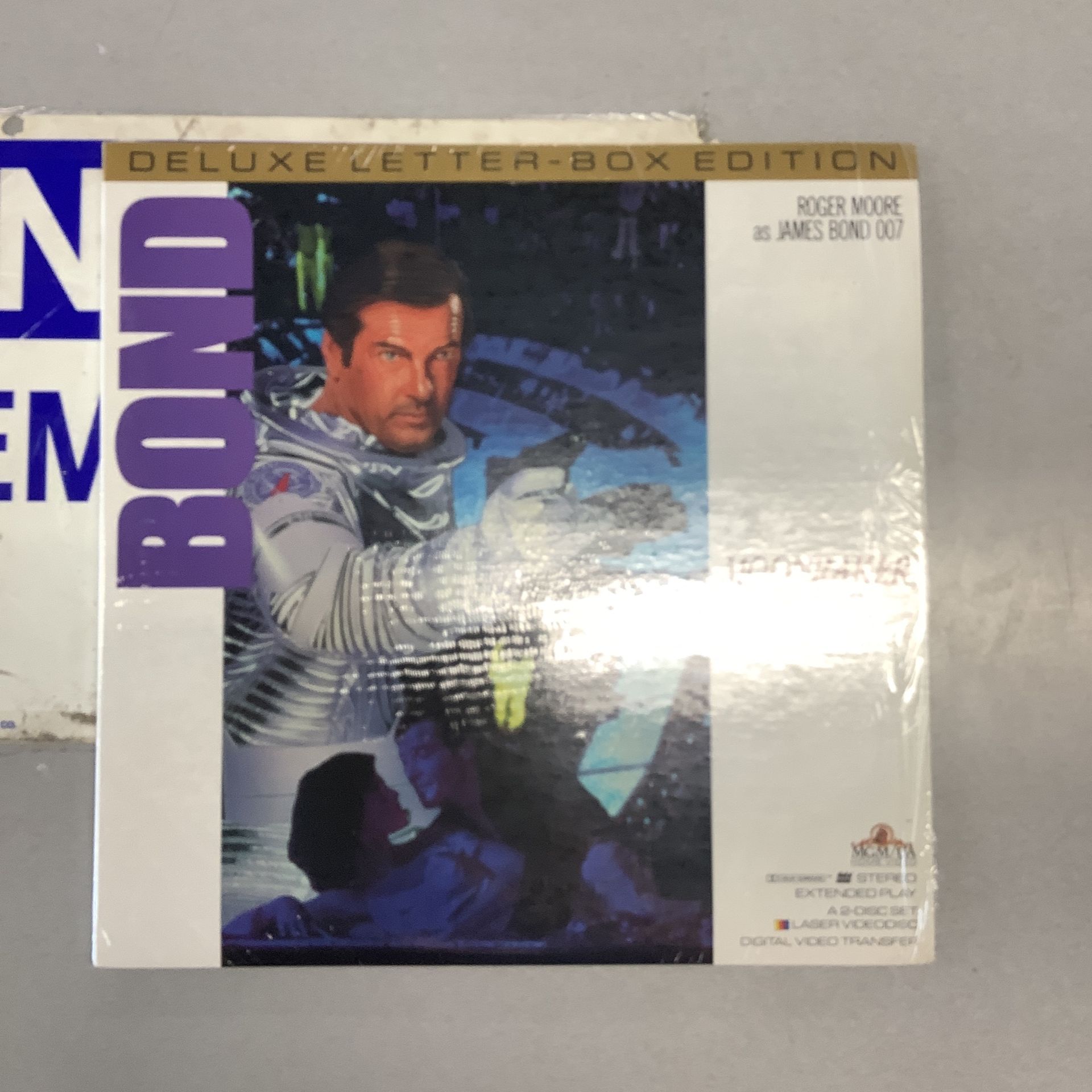 James Bond Moonraker Laser Disc
