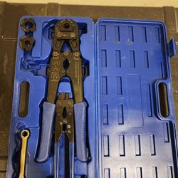Pex crimper