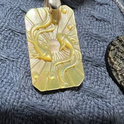 Silver 925 Necklace With Mother Of Pearl Pendant. 