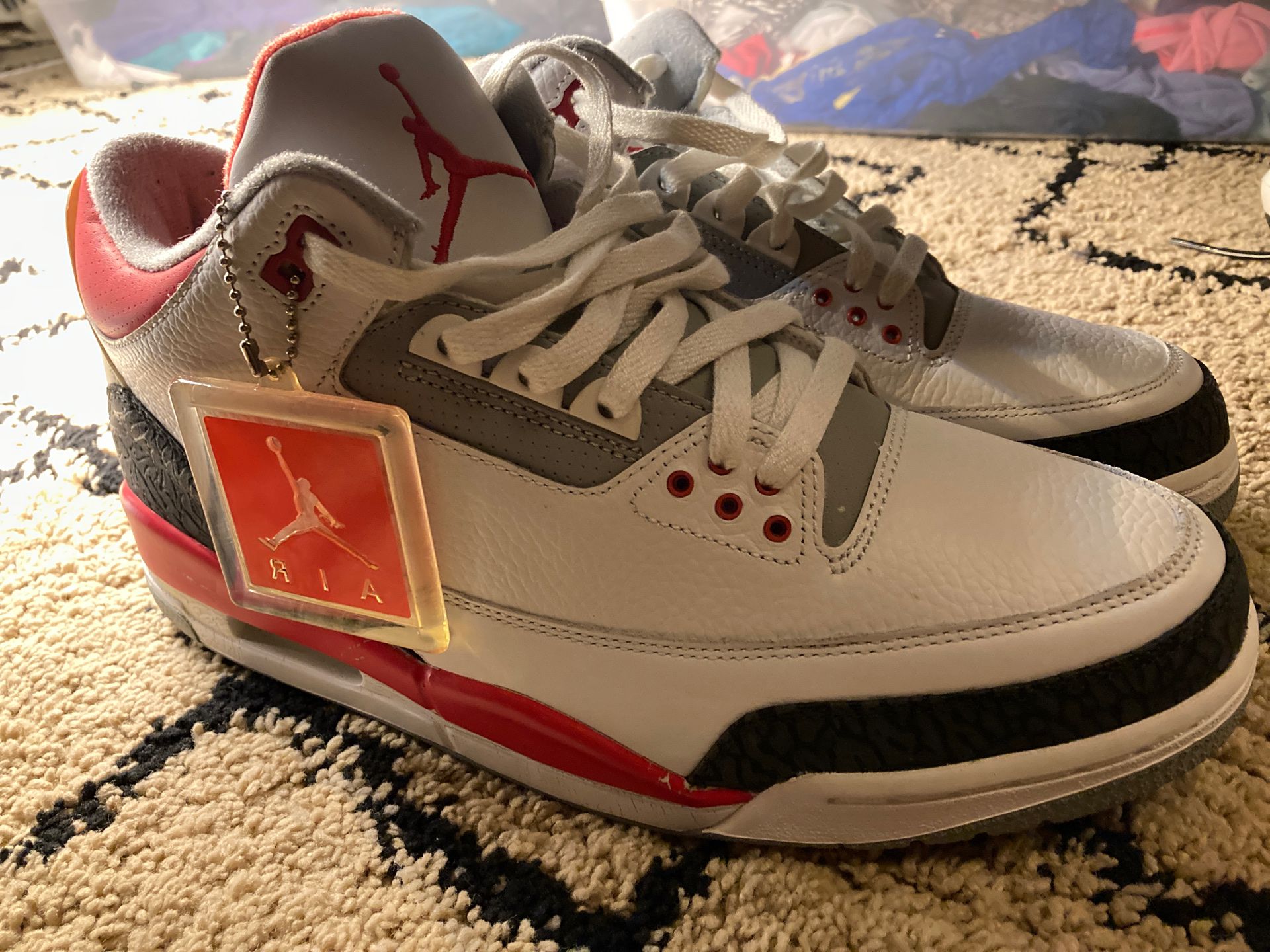 Air Jordan 3 Fire Red (Size 11)
