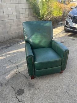 Green Recliner Chair (Faux Leather)