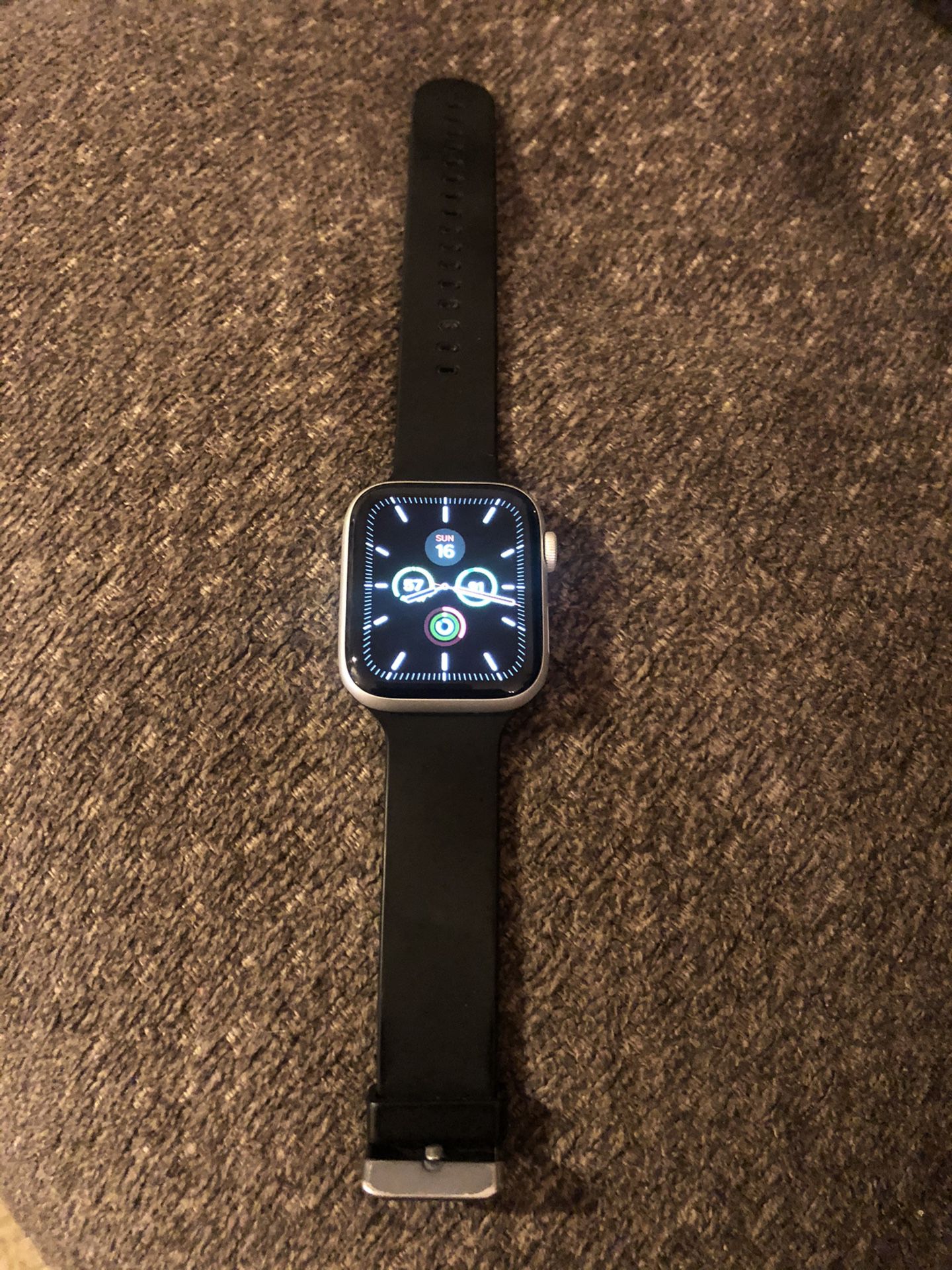 Apple Watch S4 44mm GPS Only!