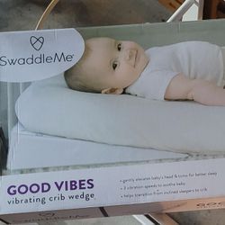 Swaddle Me Good Vibes Vibrating Crib Wedge