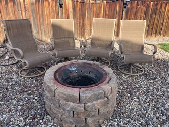 4 outdoor swivel patio chairs