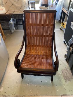 Bamboo sitting chair