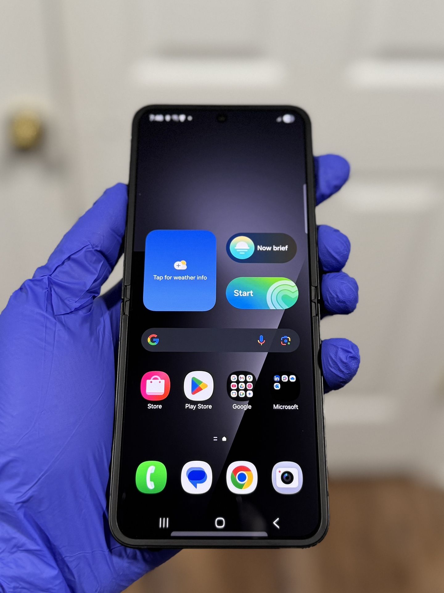 Open Box Samsung Galaxy Z Flip7 FE - SM-F761U1 - (Unlocked) - 256GB - Black