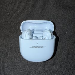 Bose QuietComfort Ultra Noise Cancelling Bluetooth Wireless Earbuds - Moonstone Blue