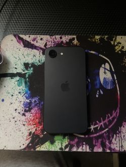 iPhone 16e 🔒 Yo Owner