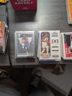 BASKETBALL CARDS