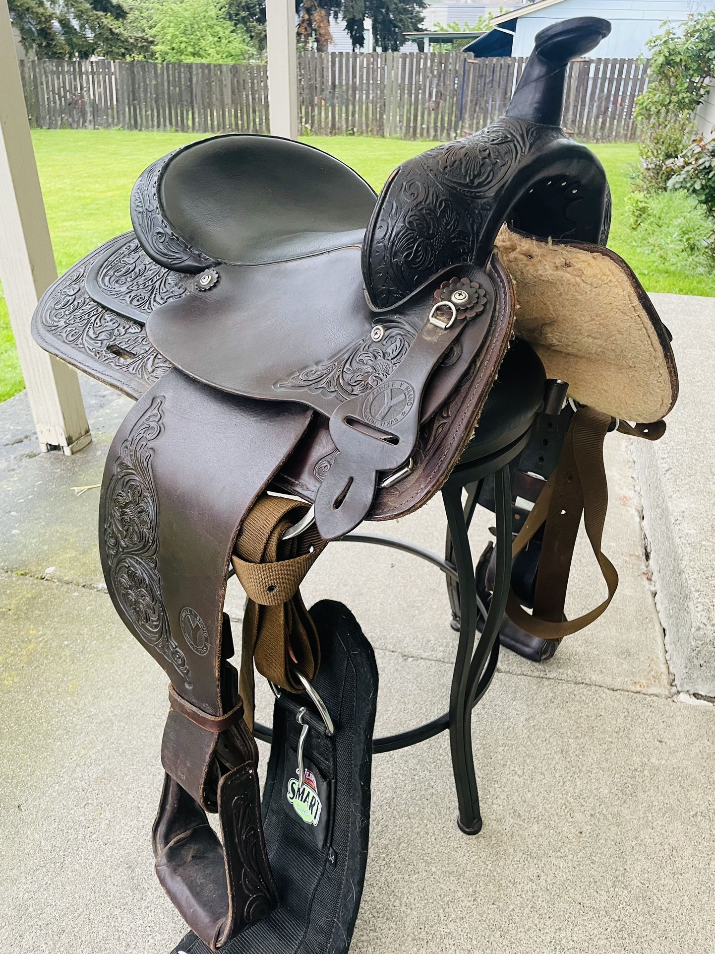 Circle Y Trail Saddle, 16”