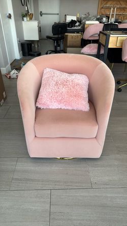 4 Pink spinning couch chairs for sale