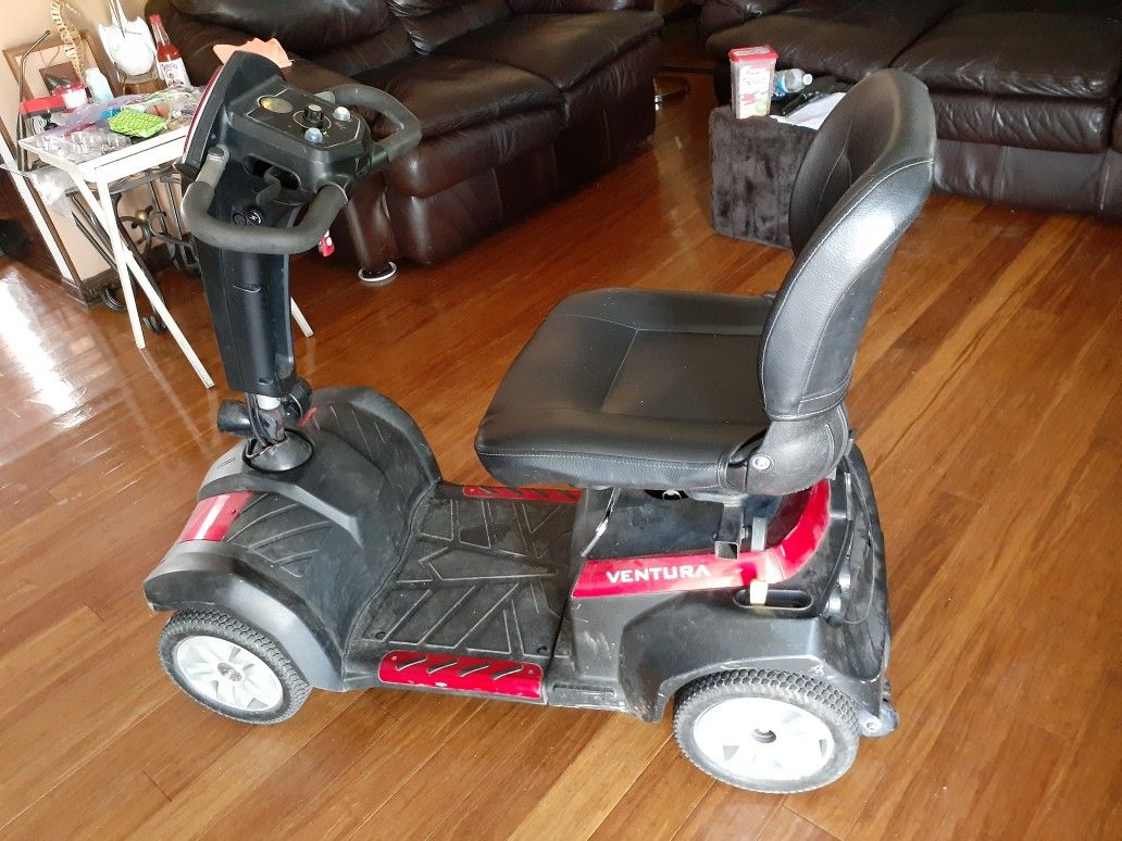 Ventura mobile scooter for Sale in Pompano Beach, FL OfferUp