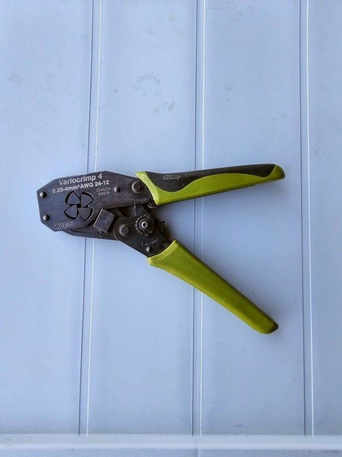 Ferrules Crimper