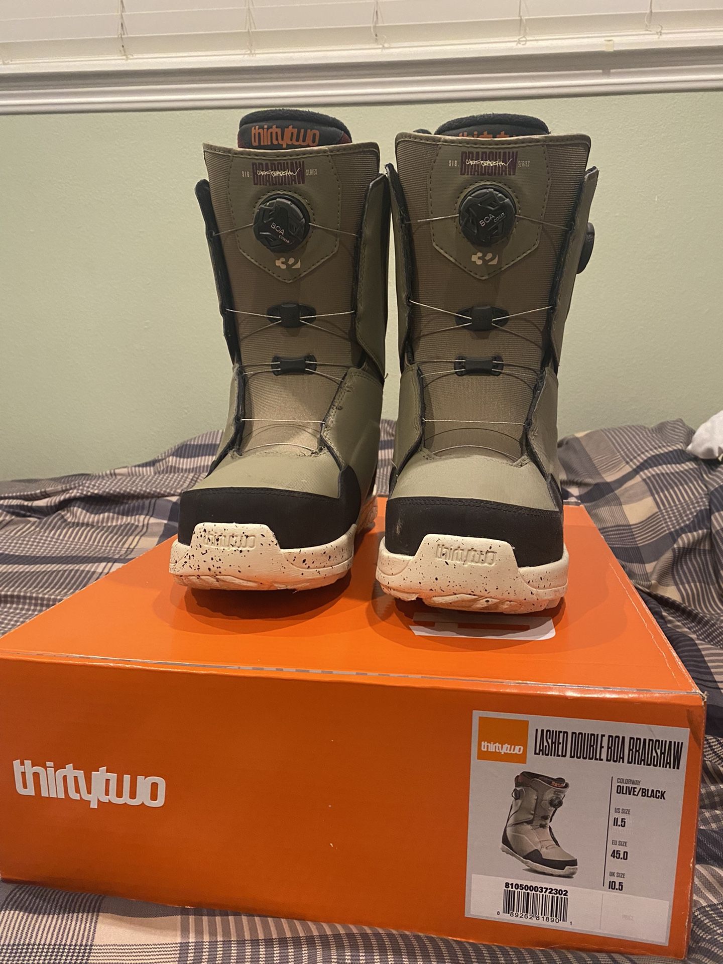 サーティツー LASHED DOUBLE BOA BRADSHAW スノーボード 20-21