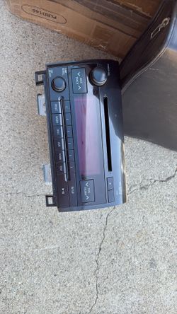 2008-2015 Tundra Or Sequoia Radio W/ Cd