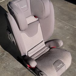 Nuna Aace Booster Car Seat $200OBO