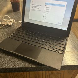 Leveo Chrome Book 