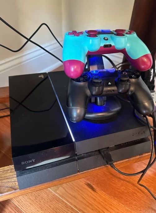 PS4 With Games And Working