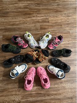 Balenciaga TRADE