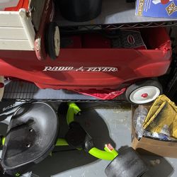 RADIO FLYER WAGON WITH CANOPY