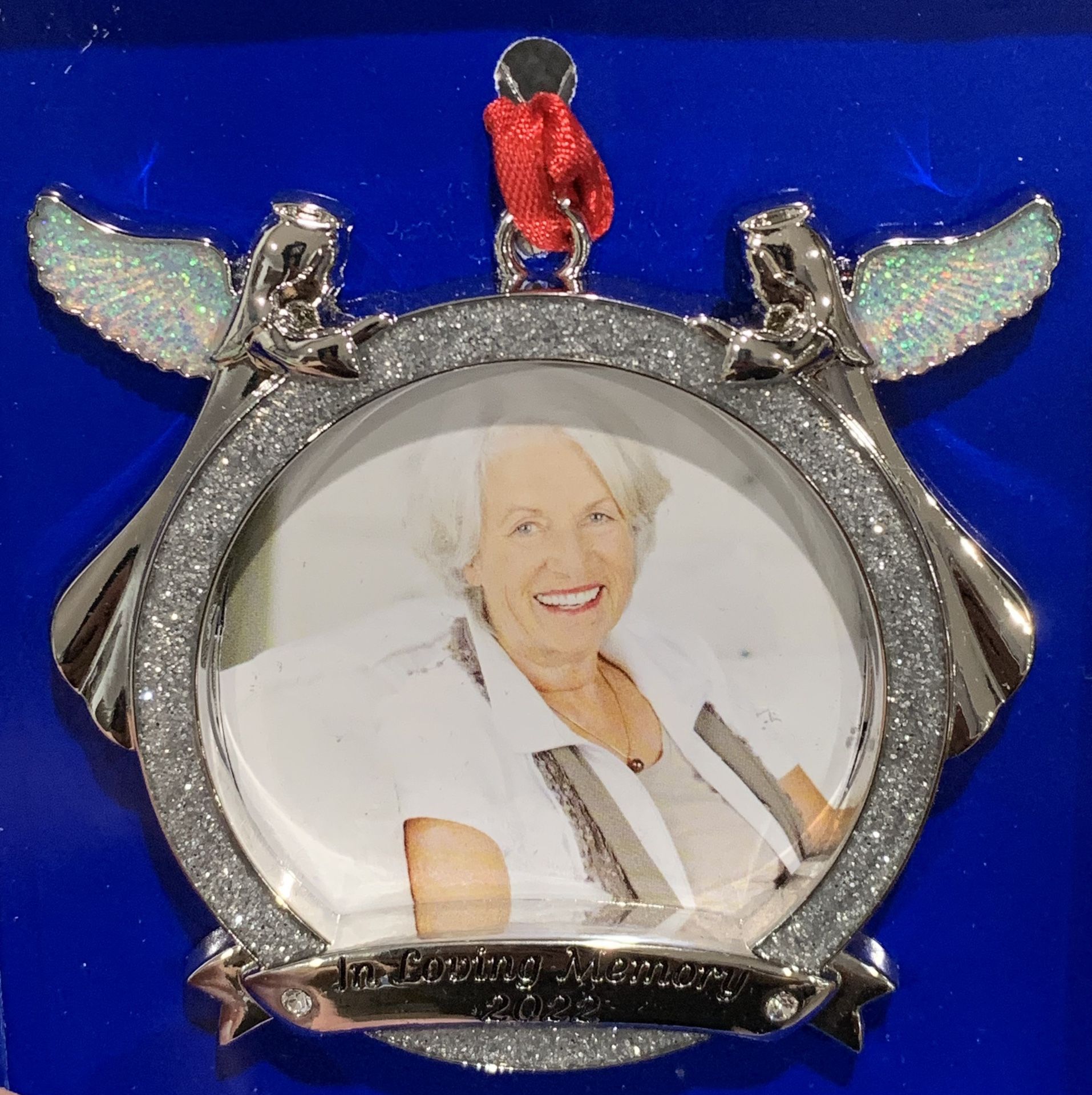 NEW Regent Square Studio Design 2022 Always Remembered Silver Photo Ornament