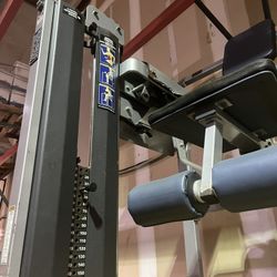 Hammer Strength Abdominal Crunch