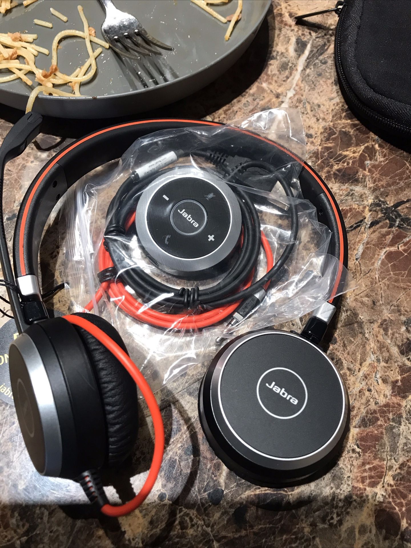 Jara Headphone