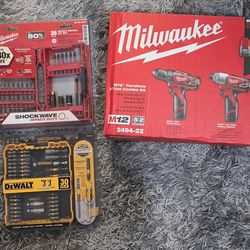 Milwaukee set of DeWalt attachments