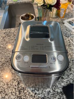Cuisinart Breadmaker (Stainless steel)