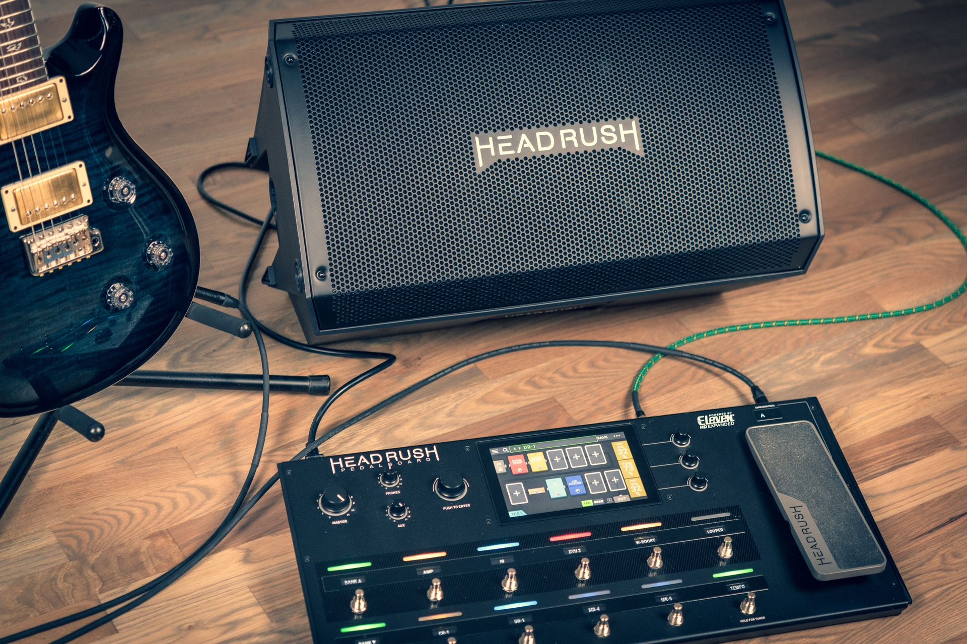 Headrush Pedalboard And FRFR 112 Combo