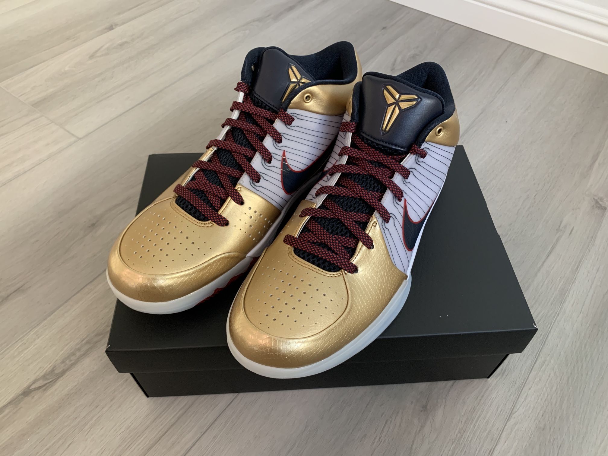 Nike kobe 4 Protro Gold Medal