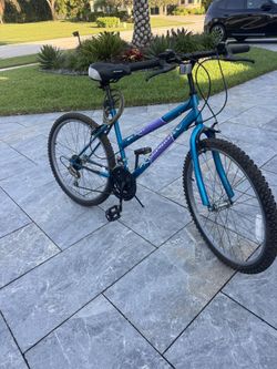 26” Woman’s Mountain Bike 