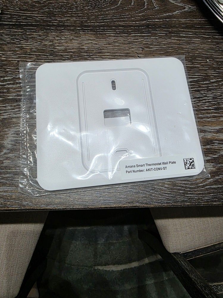Amana Smart Thermostat Wall Plate