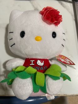 HELLO KITTY I LOVE HAWAII shirt