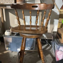 2 Strong Tough Stools