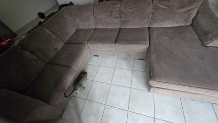 Sectional couch