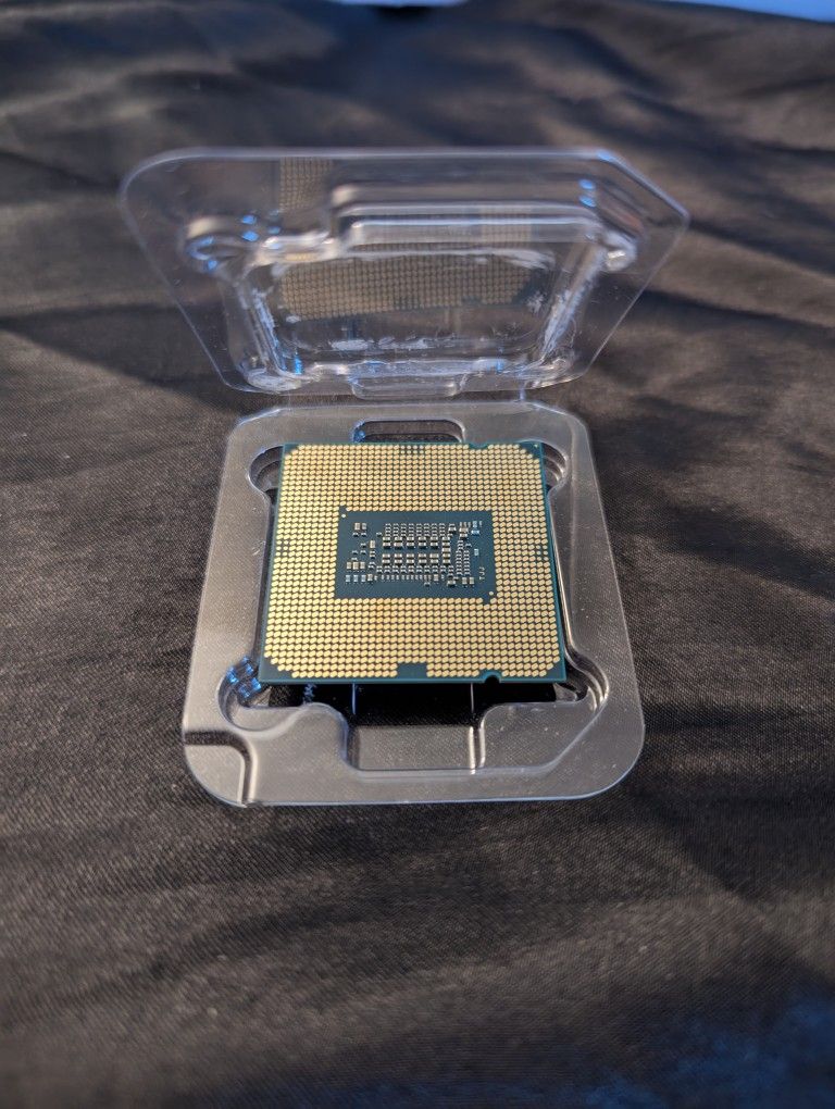 Intel i3 CPU