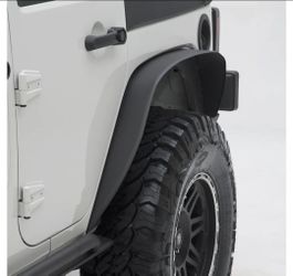 NEW IN BOX☆Smittybilt☆XRC 4 Steel Fender Flare Kit - 76837☆