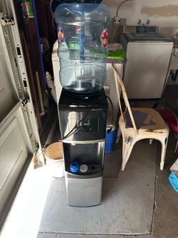 Water Dispenser