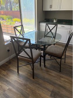 47 inch dining room table with chairs