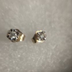 10k Yellow Gold Post Authentic Diamond Earrings