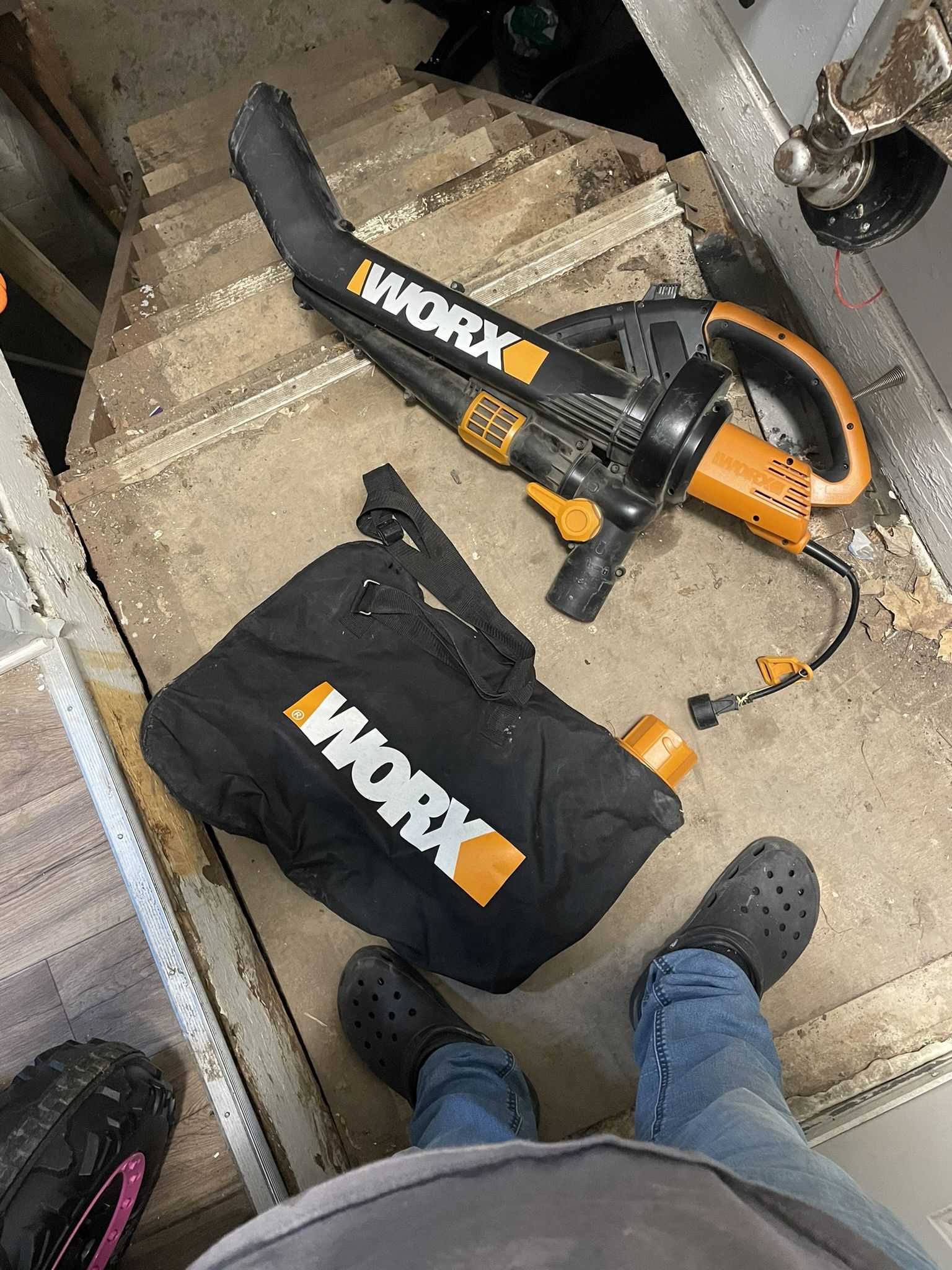 Leaf Vacuum/Blower With Bag