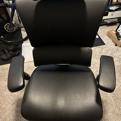 High End Leather Office Chair - Like New